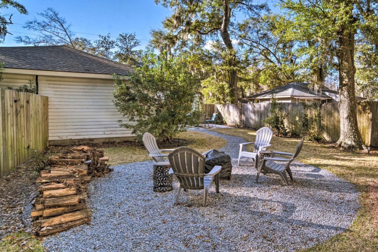 Charming Port Royal Home With Fire Pit And Yard! Экстерьер фото